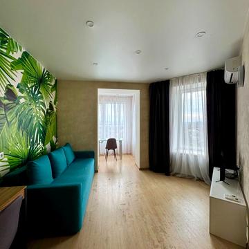 Луговська вул., 248