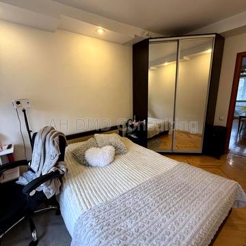 Леопольда Ященка пров. (Василя Жуковського), 5