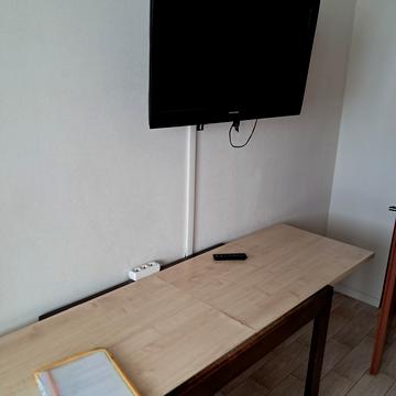 Здолбунівська вул., 13