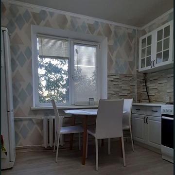 Новорічна вул., 47