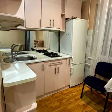 Світлицького вул., 24