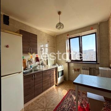 Небесної Сотні просп. (Маршала Жукова), 16