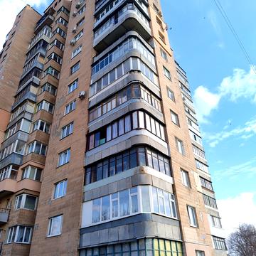Москалівська вул. (Жовтневої Революції), 7