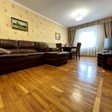 Срібнокільська вул., 8-А