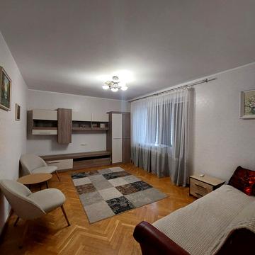 Євгена Танцюри вул., 9