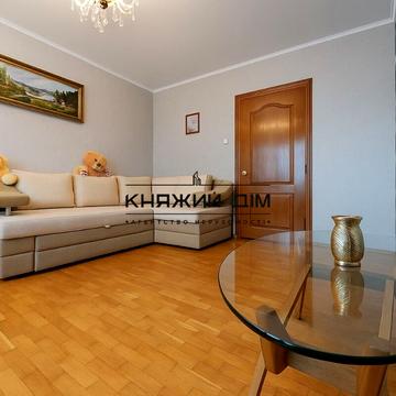 Миколи Бажана просп., 9-Д