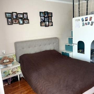 C. Петлюри бульв., 4