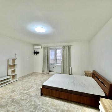 Михайла Лушпи просп., 5к10