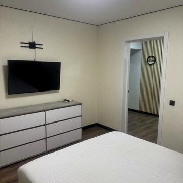 Лариси Руденко вул., 3-А