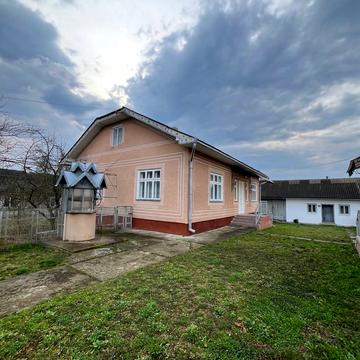 Зелена вул.