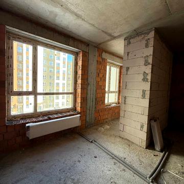 Анатолія Луценка вул., (Будинок 11/12)