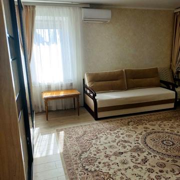 Владислава Бувалкіна вул. (Бочарова Генерала), 65