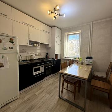 Дослідна вул. (Опитна), 6