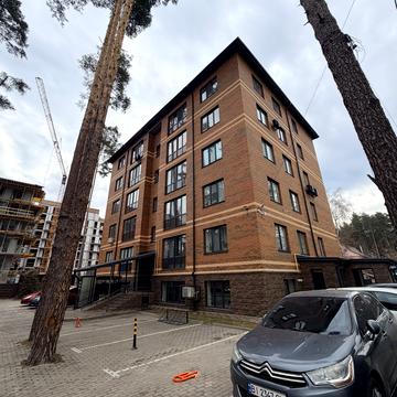 Лісова вул., (Будинок)