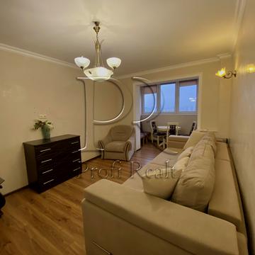 Білицька вул., 18