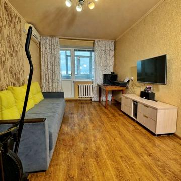 Вячеслава Чорновола вул. (Гутовського), 27