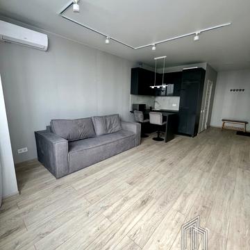 Повітряних Сил просп. (Повітрофлотський), 56