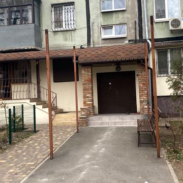 Петра Калнишевського просп. (Косіора), 45