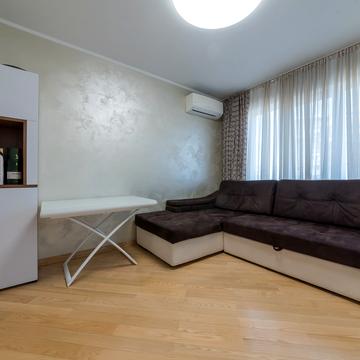 Георгія Гонгадзе просп. (Радянської України), 20-Д