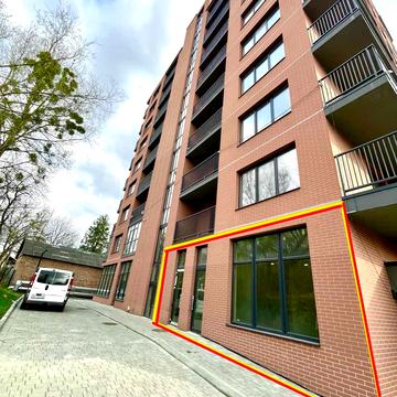 Леоніда Перфецького вул., (Будинок 2)