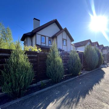 Альпійська, 6