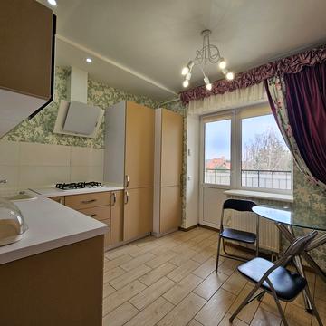 Валерія Лобановського вул., 26 к3