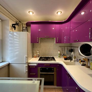 Петра Калнишевського просп. (Косіора), 19