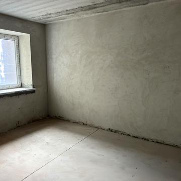 Леоніда Каденюка вул., 18