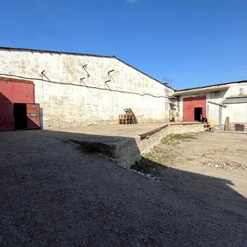 Просьолкова вул., 11