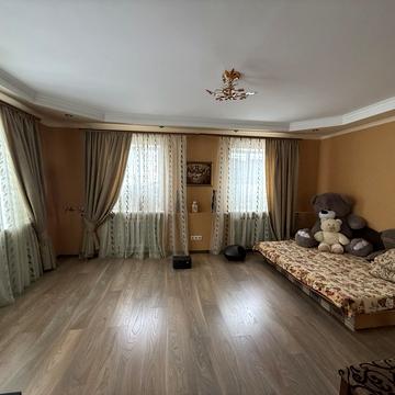 Матвія Донцова вул. (Тургенєвська)