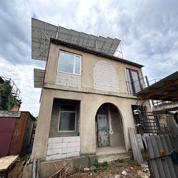 Лузанівська вул., 20