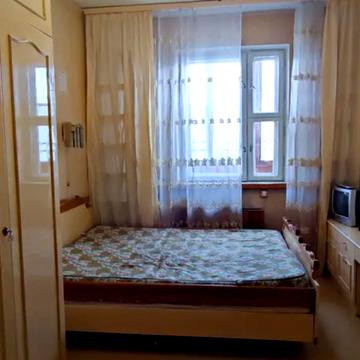 Тростянецька вул., 3