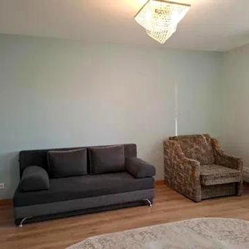 Розточчя вул., 18