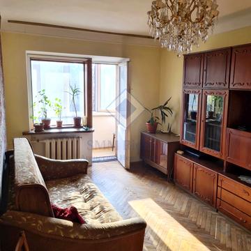 Добрий Шлях вул., 5