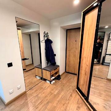 Костя Левицького вул. (), 7