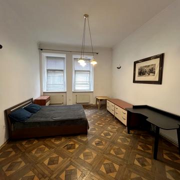 Миколи Гоголя вул., 14