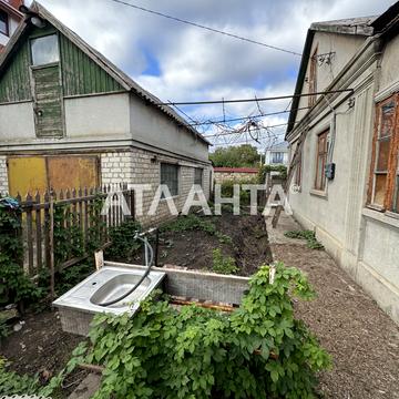 Новгородська вул.