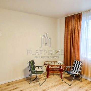 Героїв Небесної Сотні просп., (Будинок 20/10)