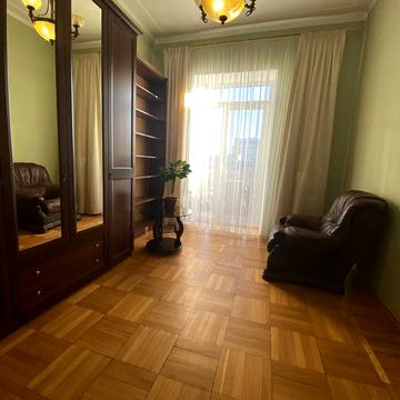 Успенська вул. (Чичерина), 56