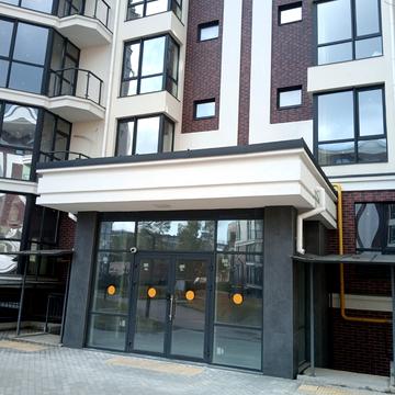 Радистів вул., 40-Г