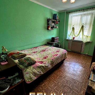 Героїв України вул. (Героїв Сталінграду), 26 к1