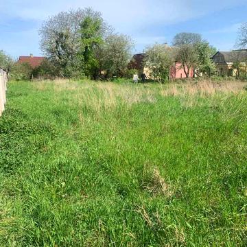 Віктора Макогона вул., 77