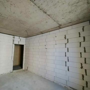 Тарасівська вул., 9