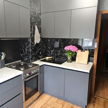 Небесної Сотні просп. (Маршала Жукова), 77