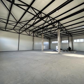 Київська вул., 1