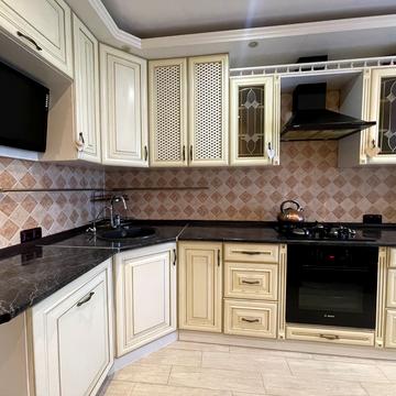 Київська вул., 74