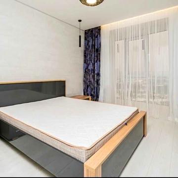 Мирна вул., (Будинок 1)