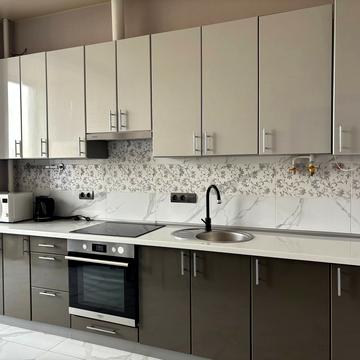 Академіка Писаржевського вул., 8 а