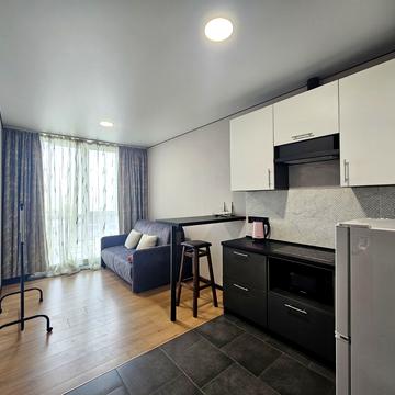 Камянська вул. (Дніпродзержинська), (Будинок 4)