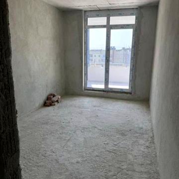 Соняшникова вул., (Будинок)